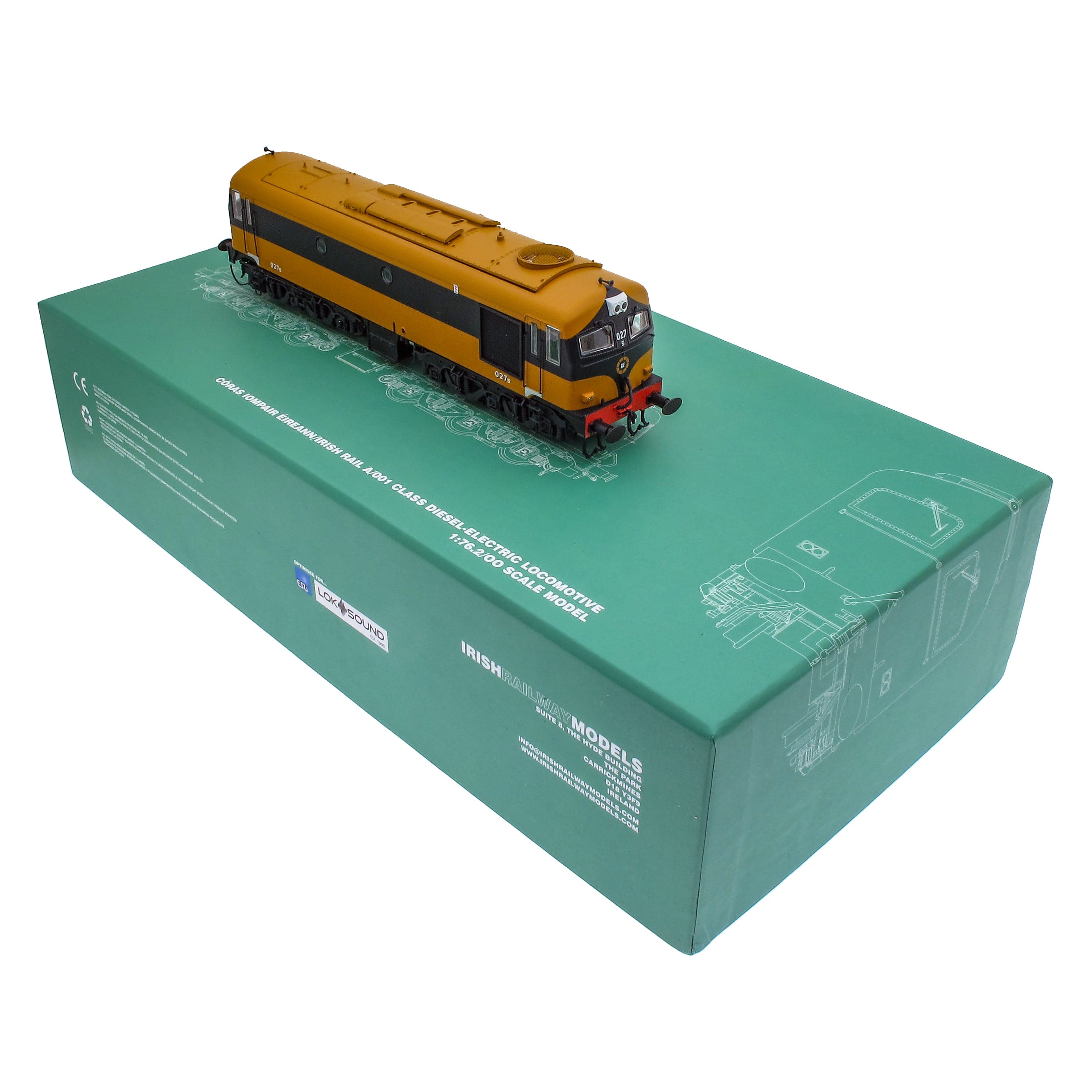 027 - A Class Locomotive - Supertrain - Image 16