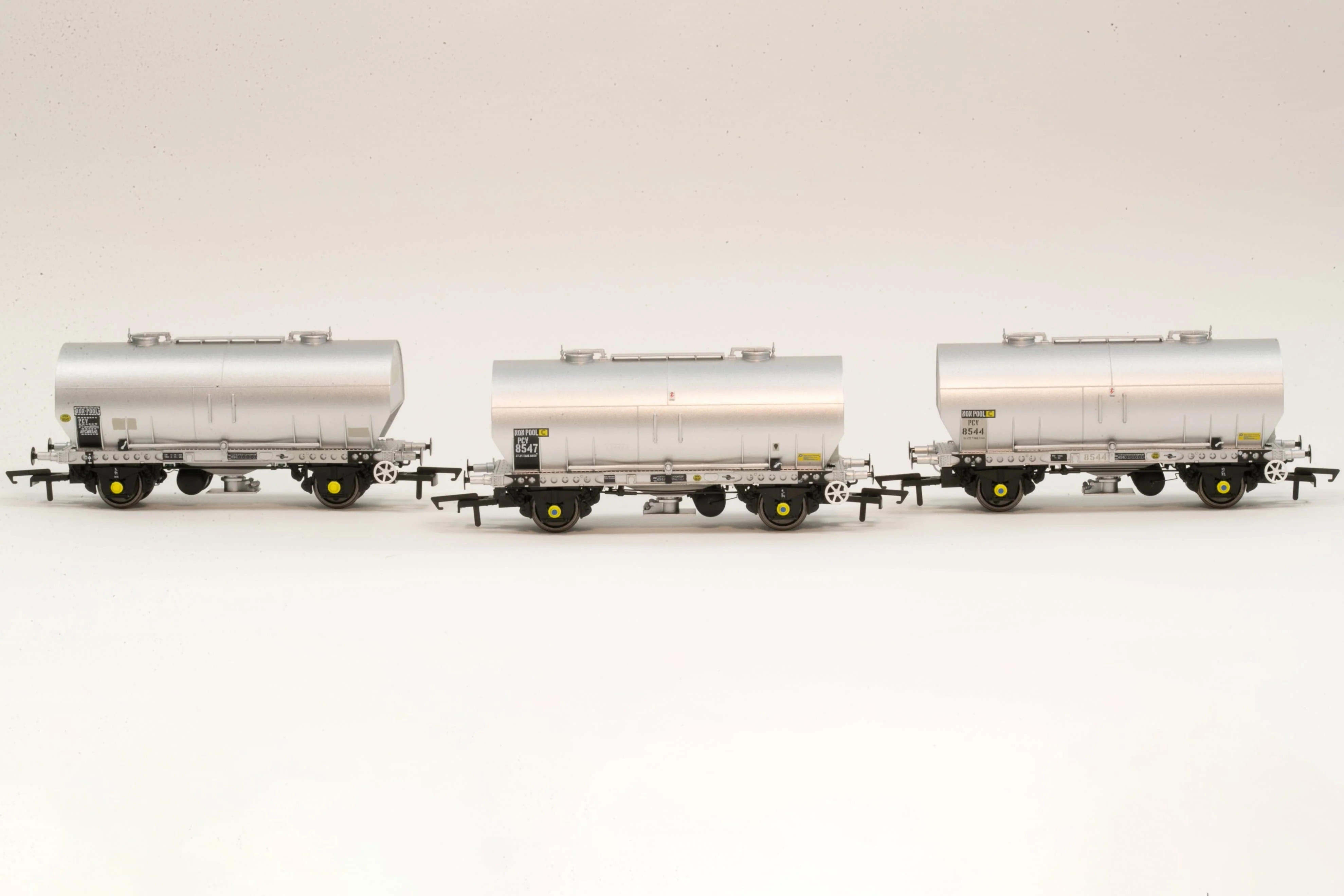APCM Cemflo / PCV Powder Wagon - Triple Pack - APCM8541, APCM8544, APCM8547 - Image 13