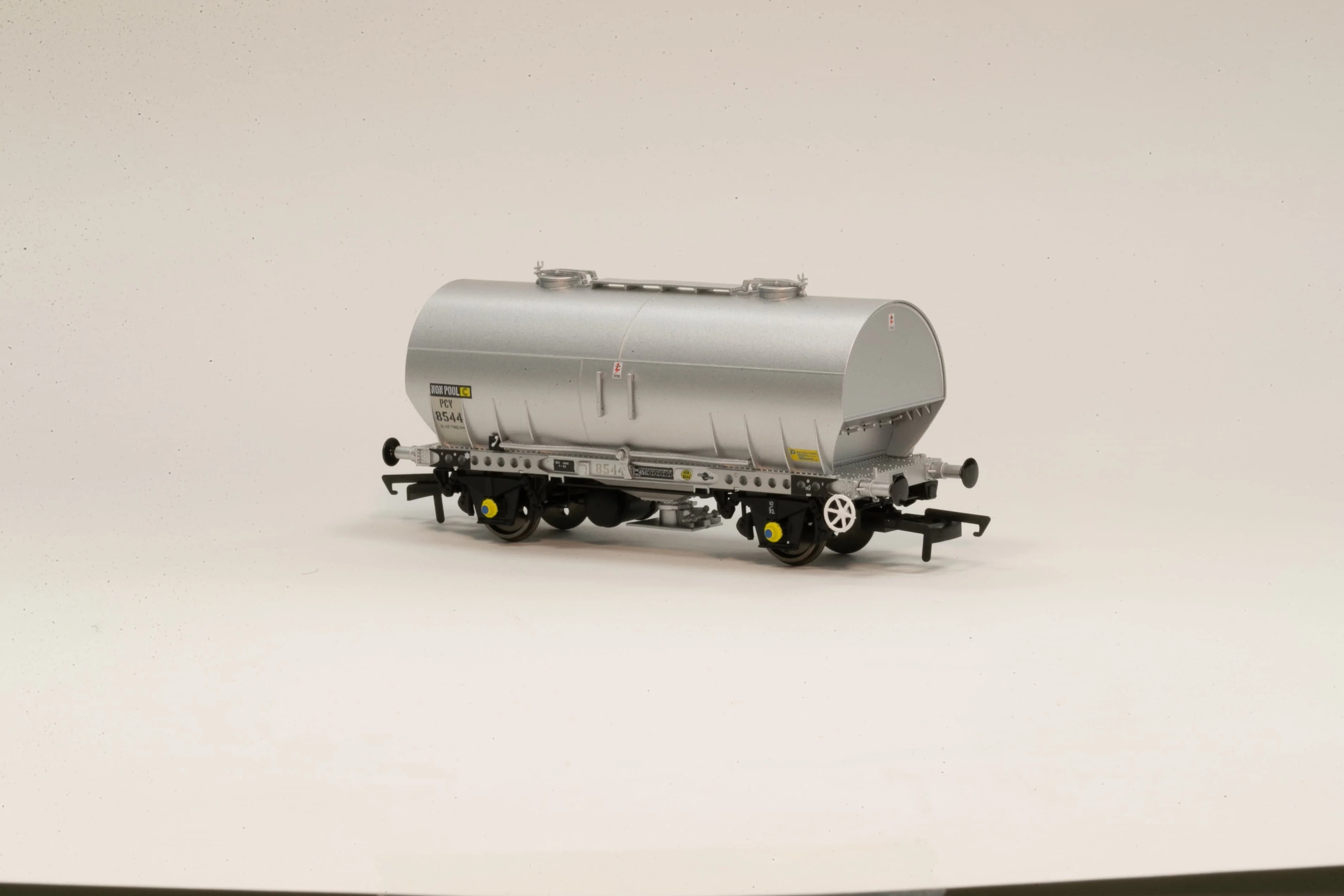 APCM Cemflo / PCV Powder Wagon - Triple Pack - APCM8541, APCM8544, APCM8547 - Image 5