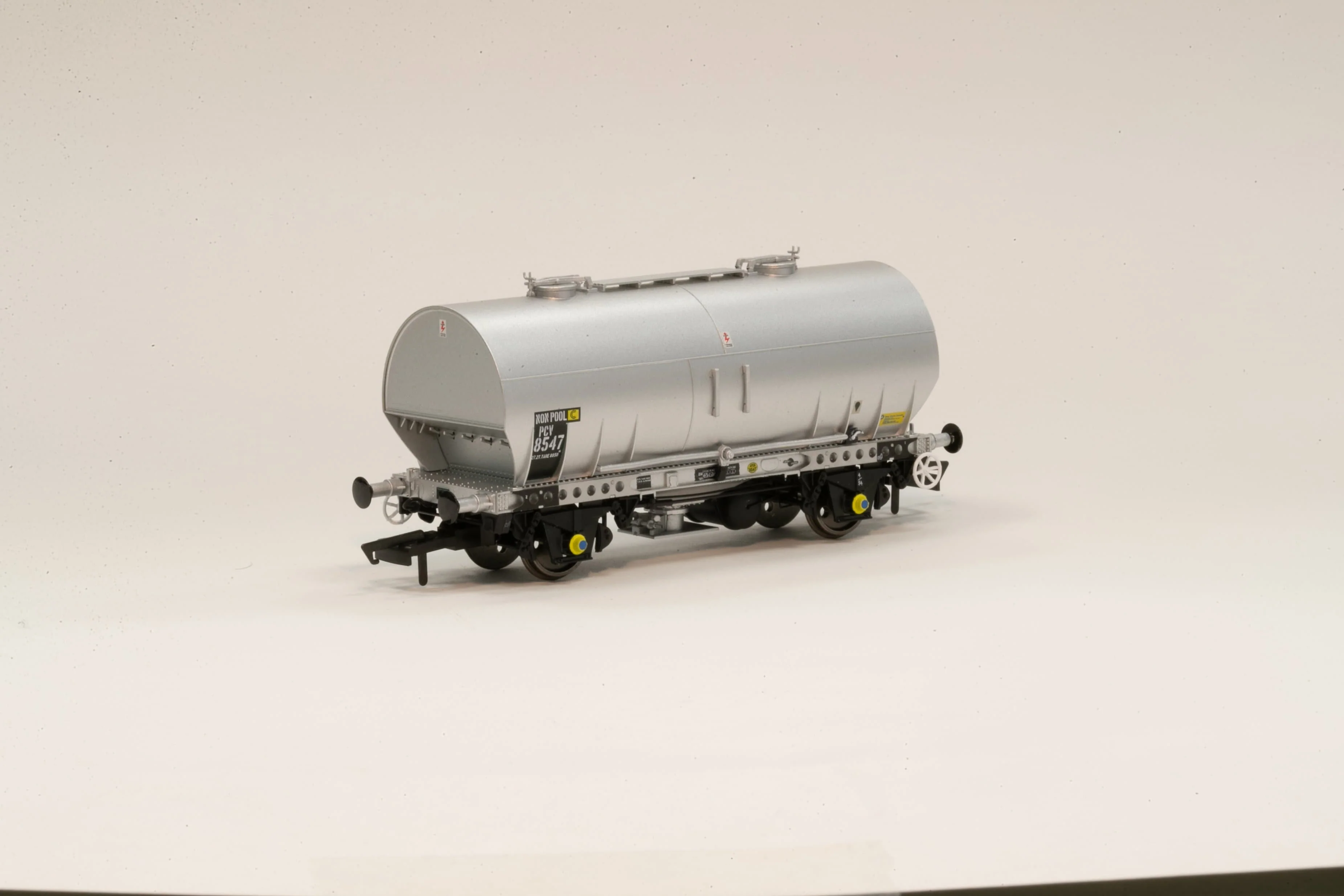 APCM Cemflo / PCV Powder Wagon - Triple Pack - APCM8541, APCM8544, APCM8547 - Image 6