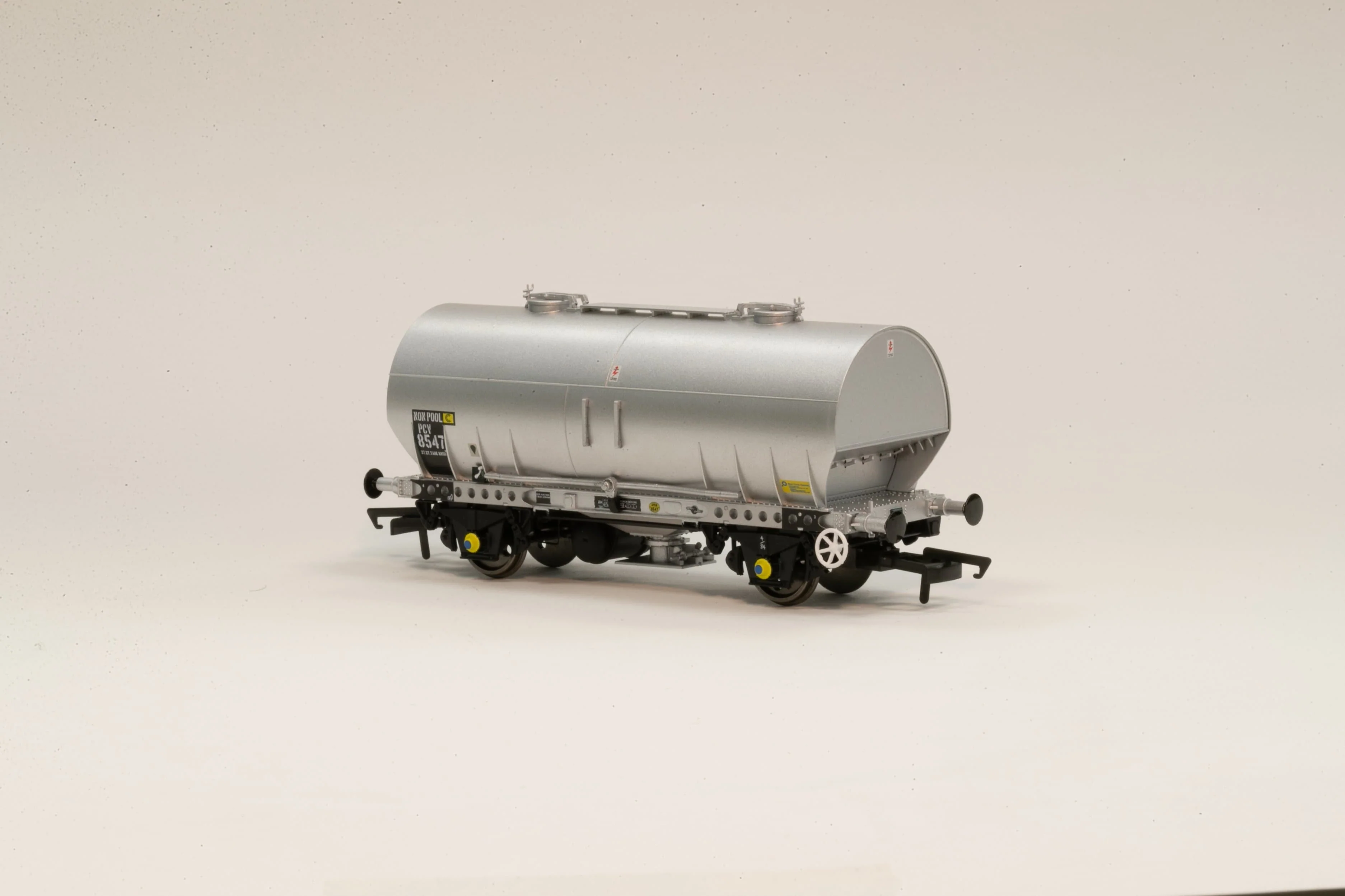 APCM Cemflo / PCV Powder Wagon - Triple Pack - APCM8541, APCM8544, APCM8547 - Image 7