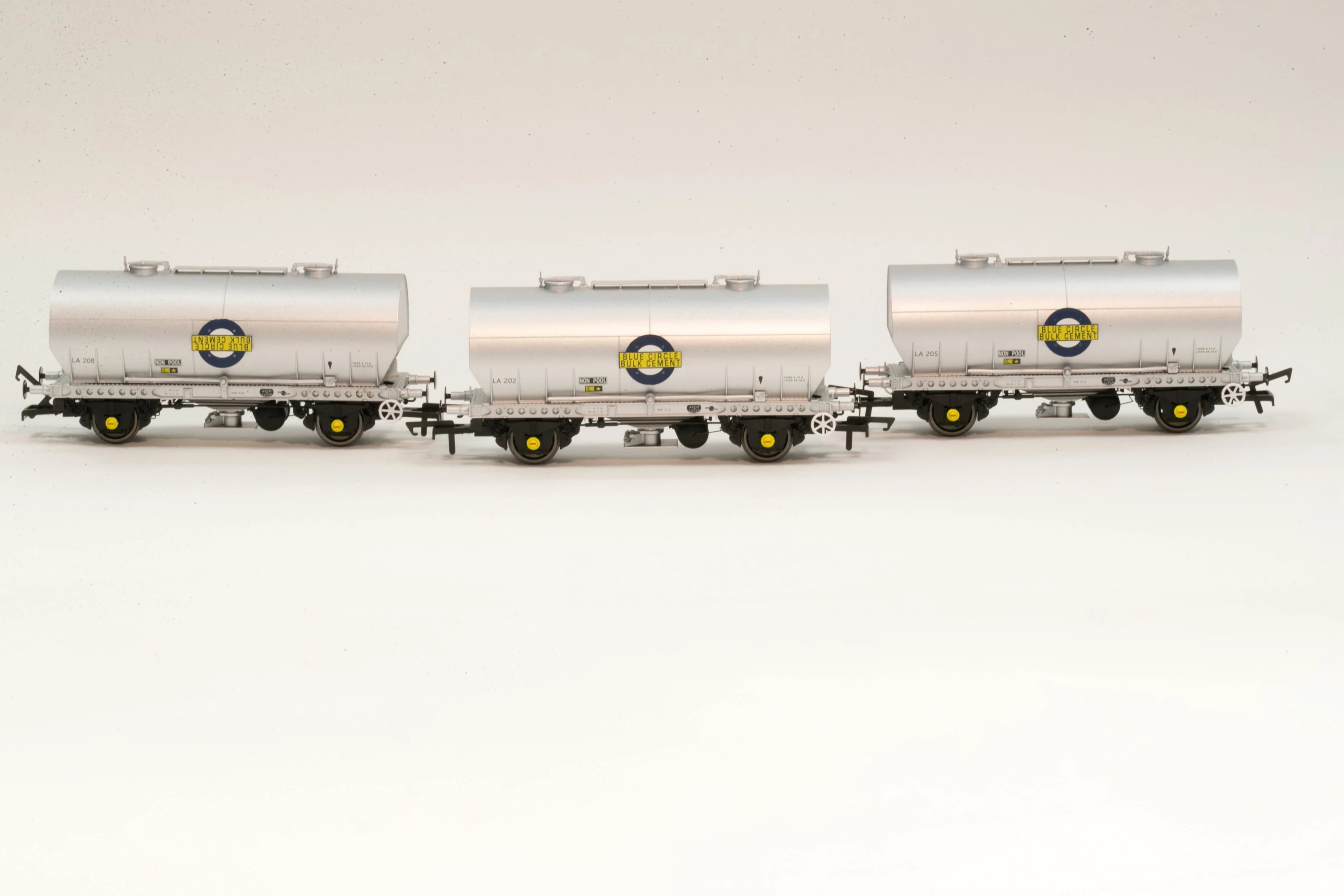 APCM Cemflo / PCV Powder Wagon - Triple Pack - LA202, LA205, LA208 - PreTOPS - Image 14
