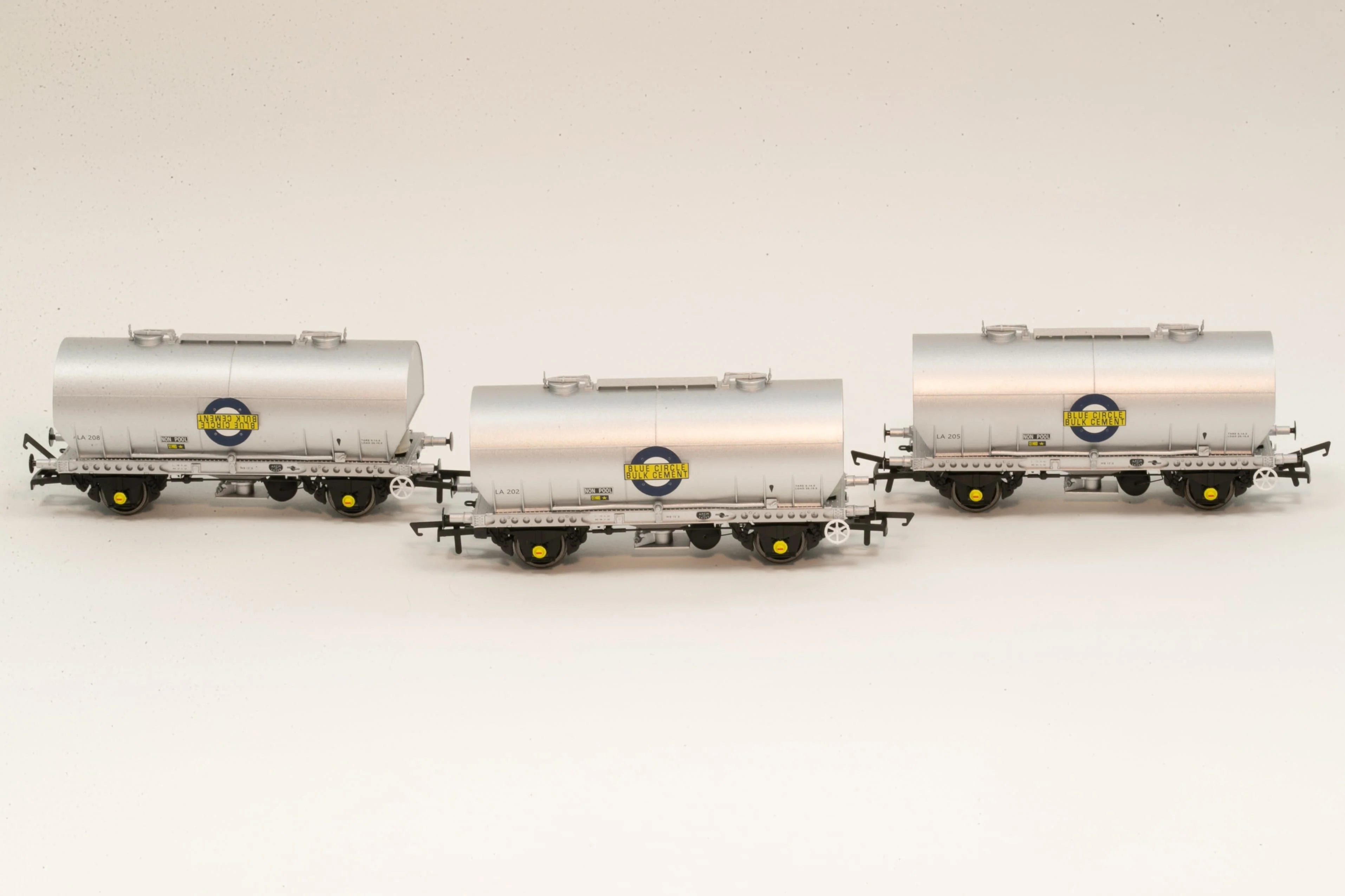 APCM Cemflo / PCV Powder Wagon - Triple Pack - LA202, LA205, LA208 - PreTOPS - Image 15