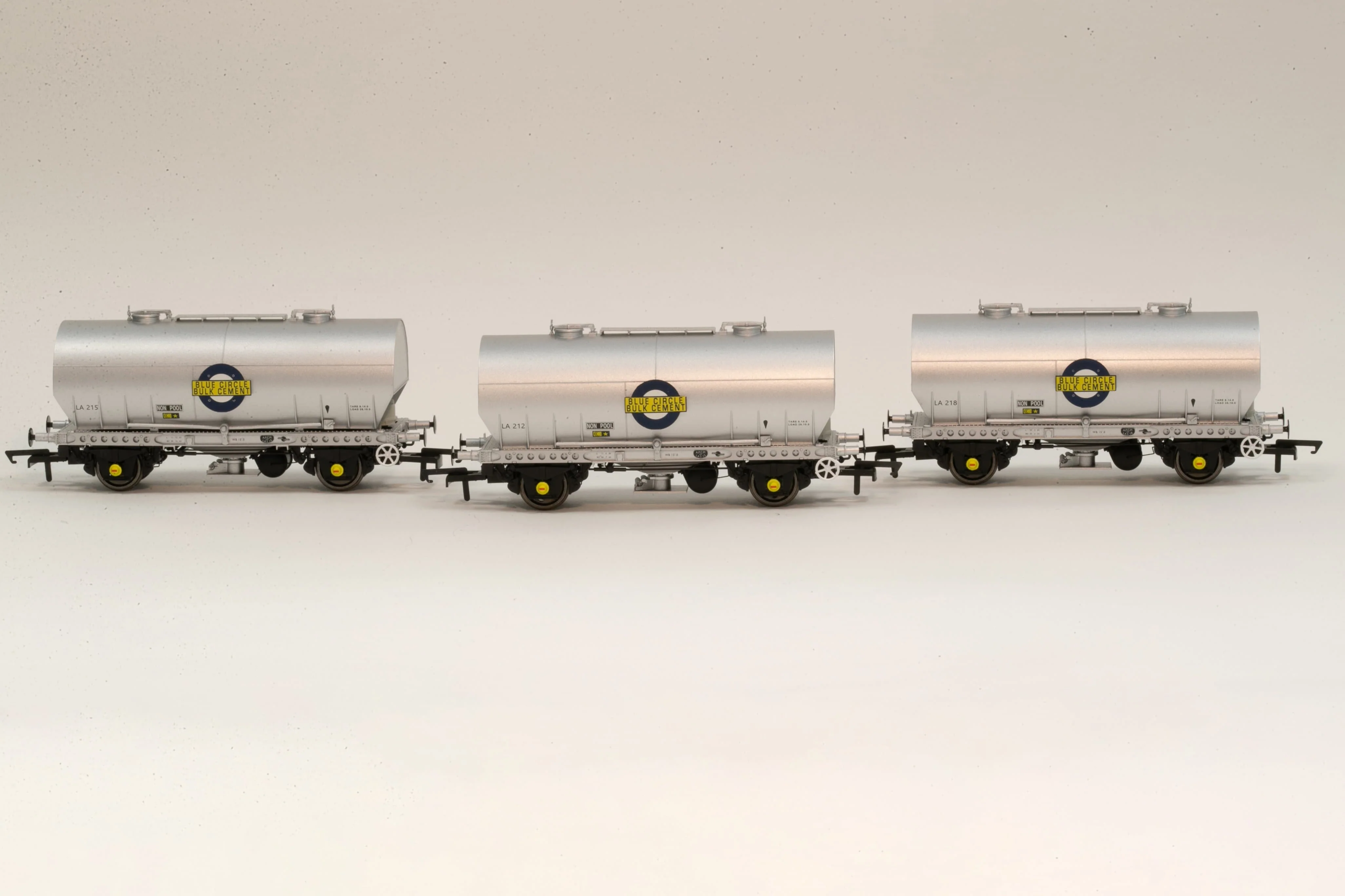APCM Cemflo / PCV Powder Wagon - Triple Pack - LA212, LA215, LA218 - PreTOPS - Image 14