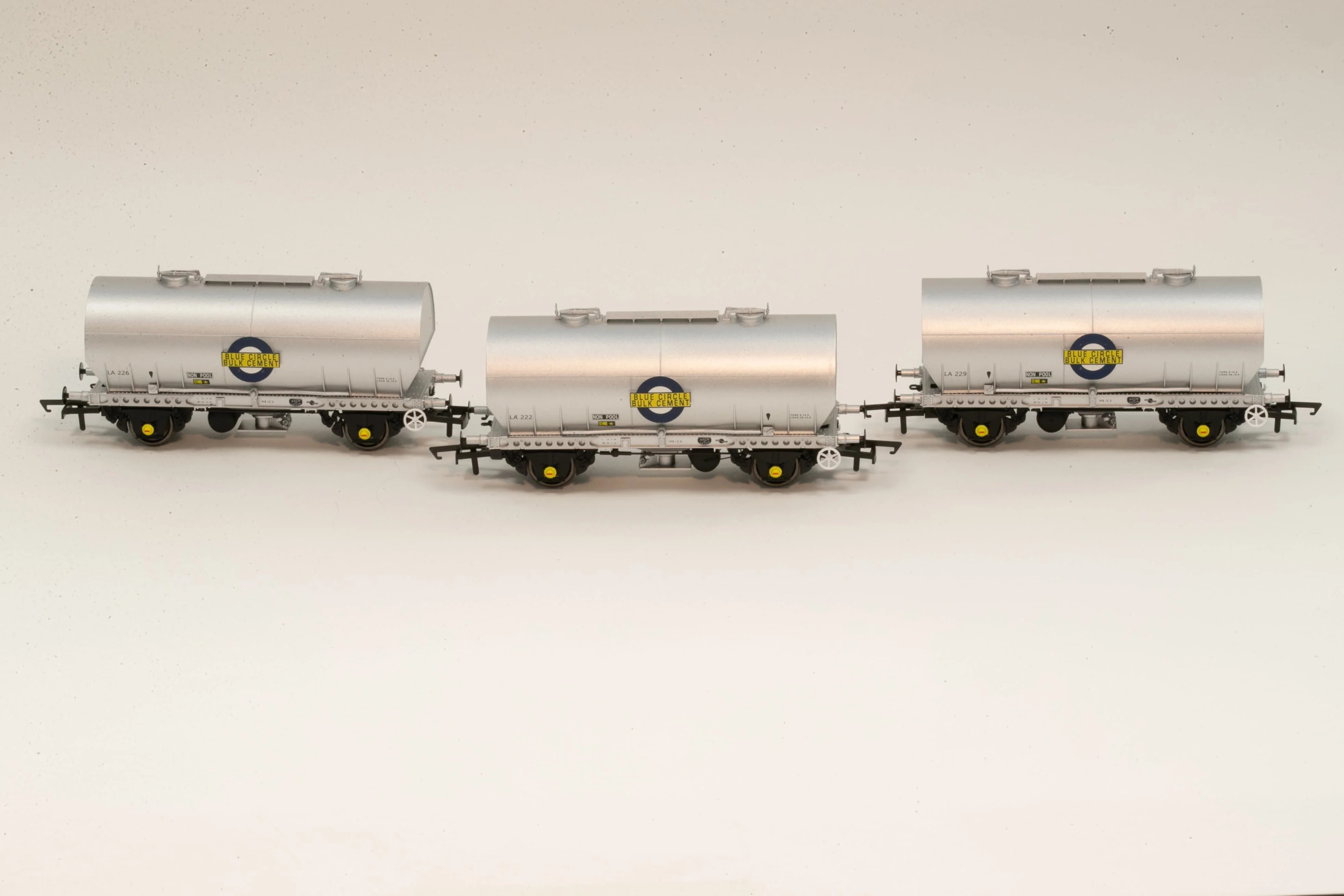 APCM Cemflo / PCV Powder Wagon - Triple Pack - LA222, LA226, LA229 - PreTOPS - Image 14