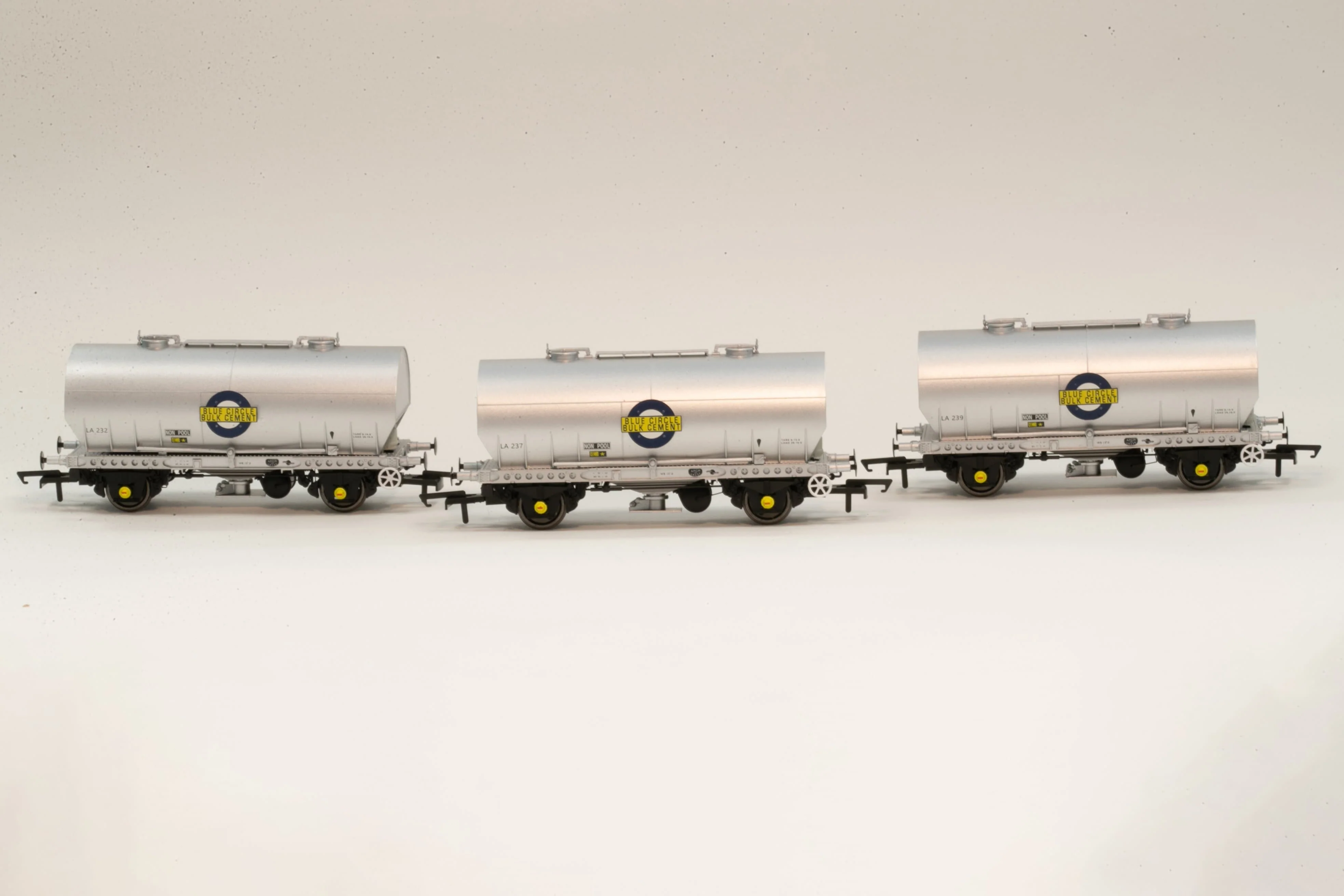APCM Cemflo / PCV Powder Wagon - Triple Pack - LA232, LA237, LA239 - PreTOPS - Image 13
