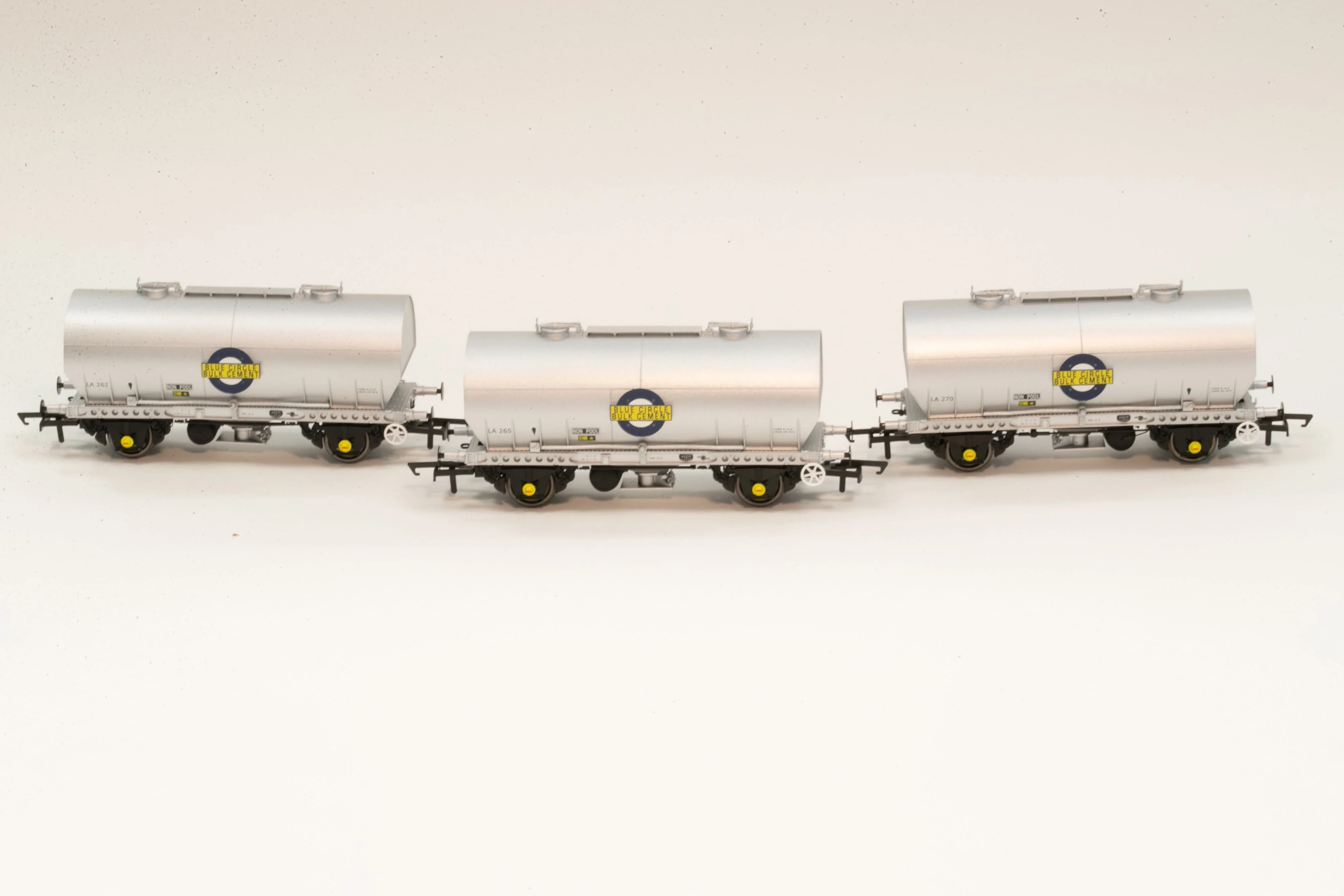 APCM Cemflo / PCV Powder Wagon - Triple Pack - LA262, LA265, LA270 - PreTOPS - Image 14