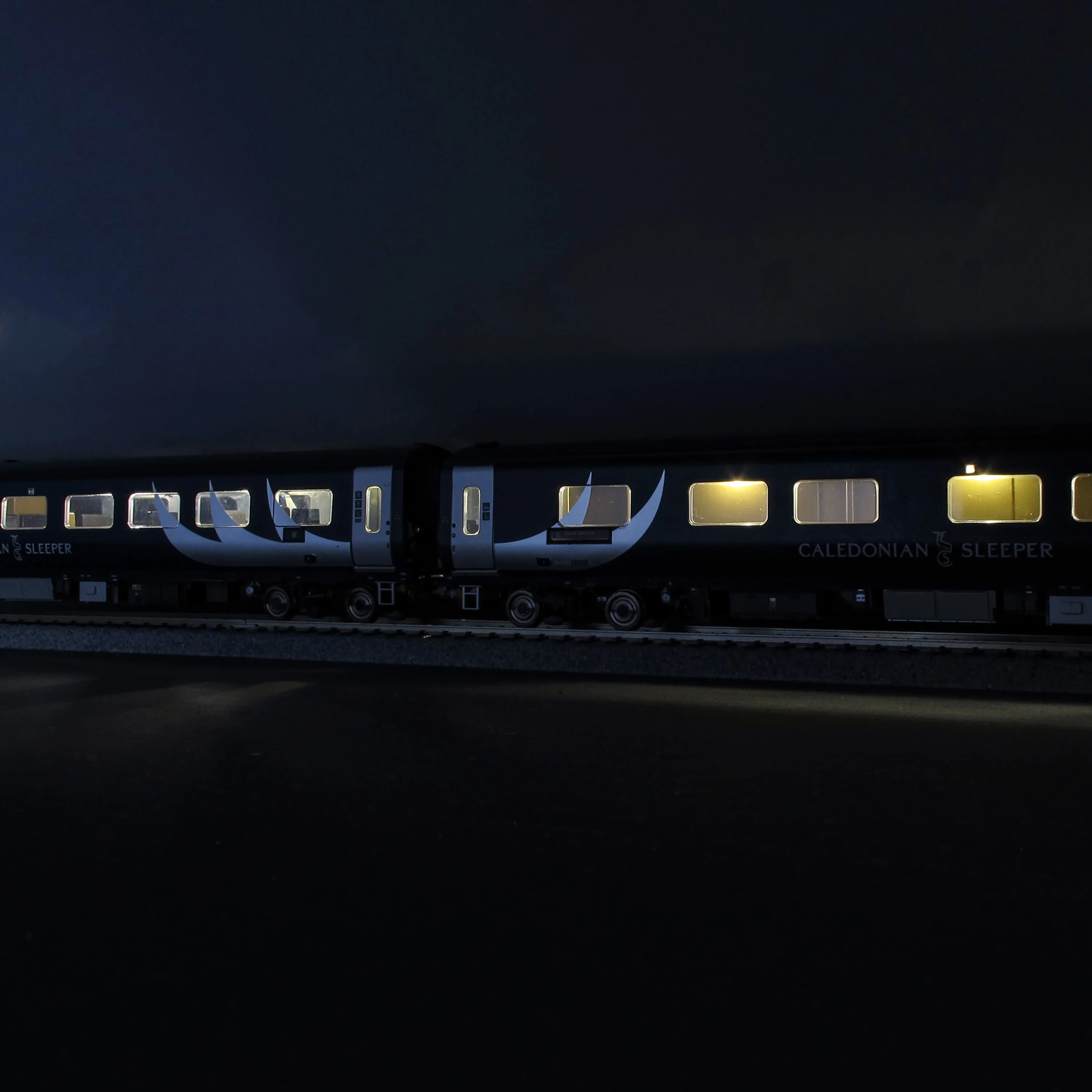 Caledonian Sleeper Mk5 - Lowlander Pack 2 - Edinburgh - Image 9