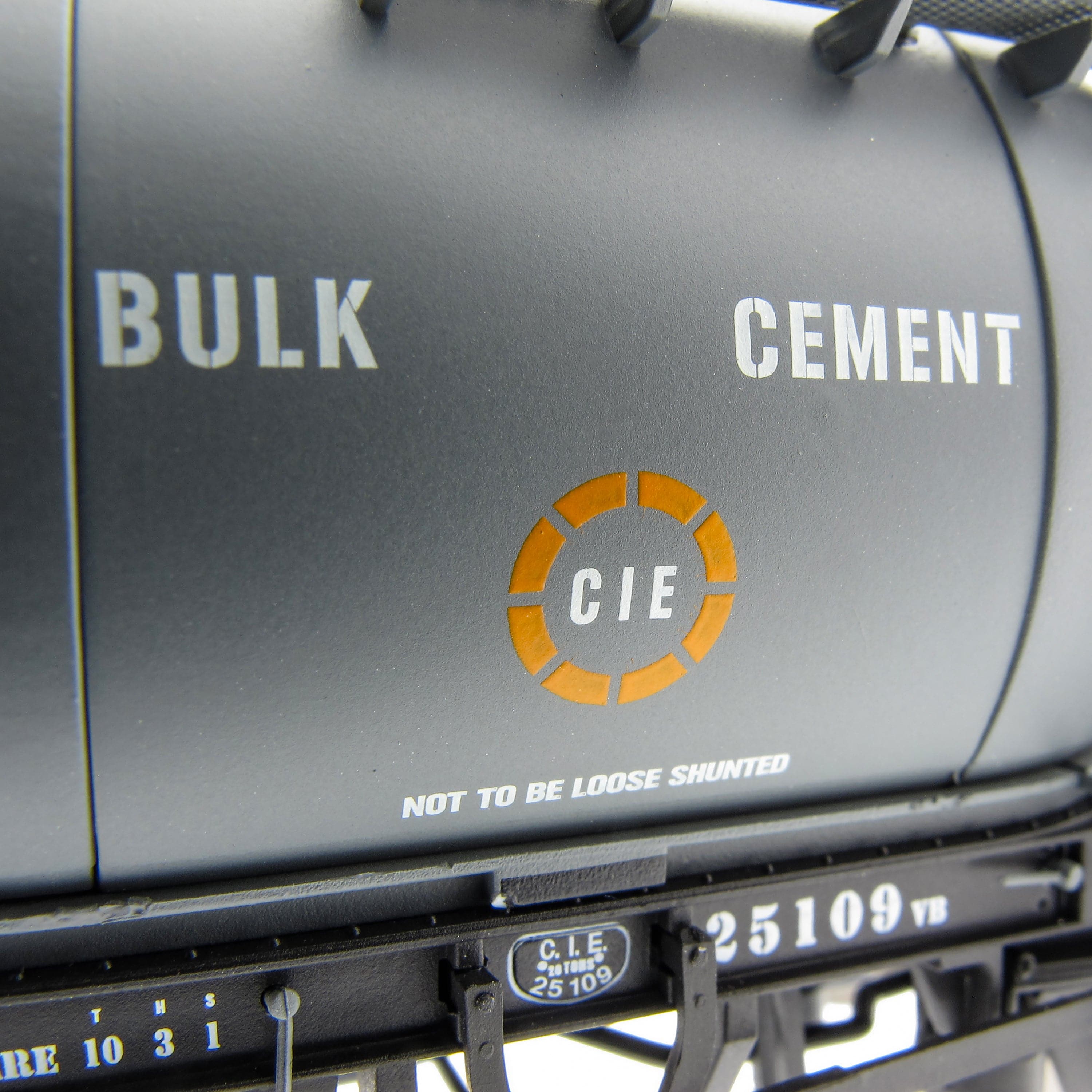 CIE Grey Cement wagon multi-pack I - Image 12