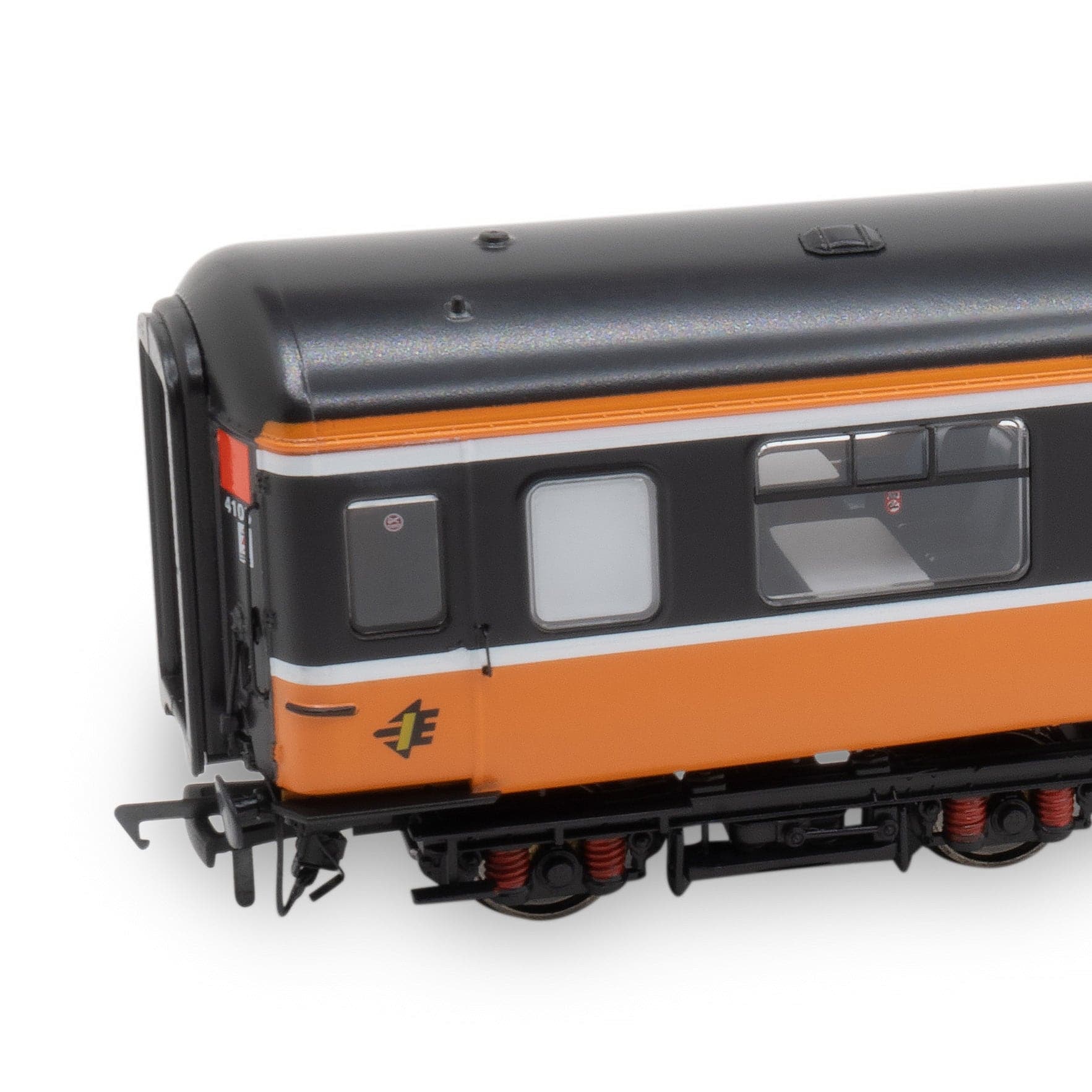 CIE/IR Mk.2b/c Passenger Coach - IR Orange - 4 Coach Pack C - Image 6