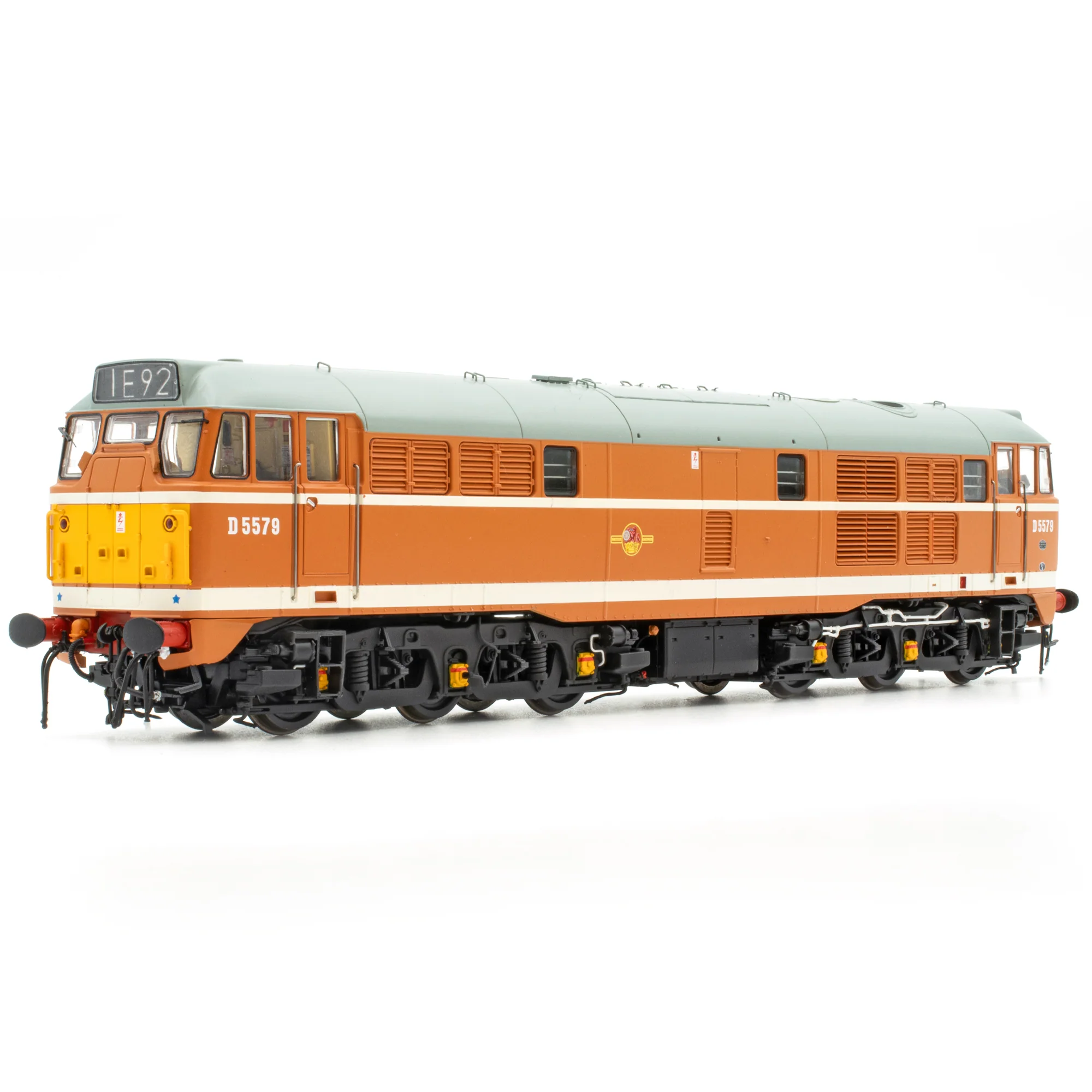 Class 30 - D5579 Golden Ochre - Image 2