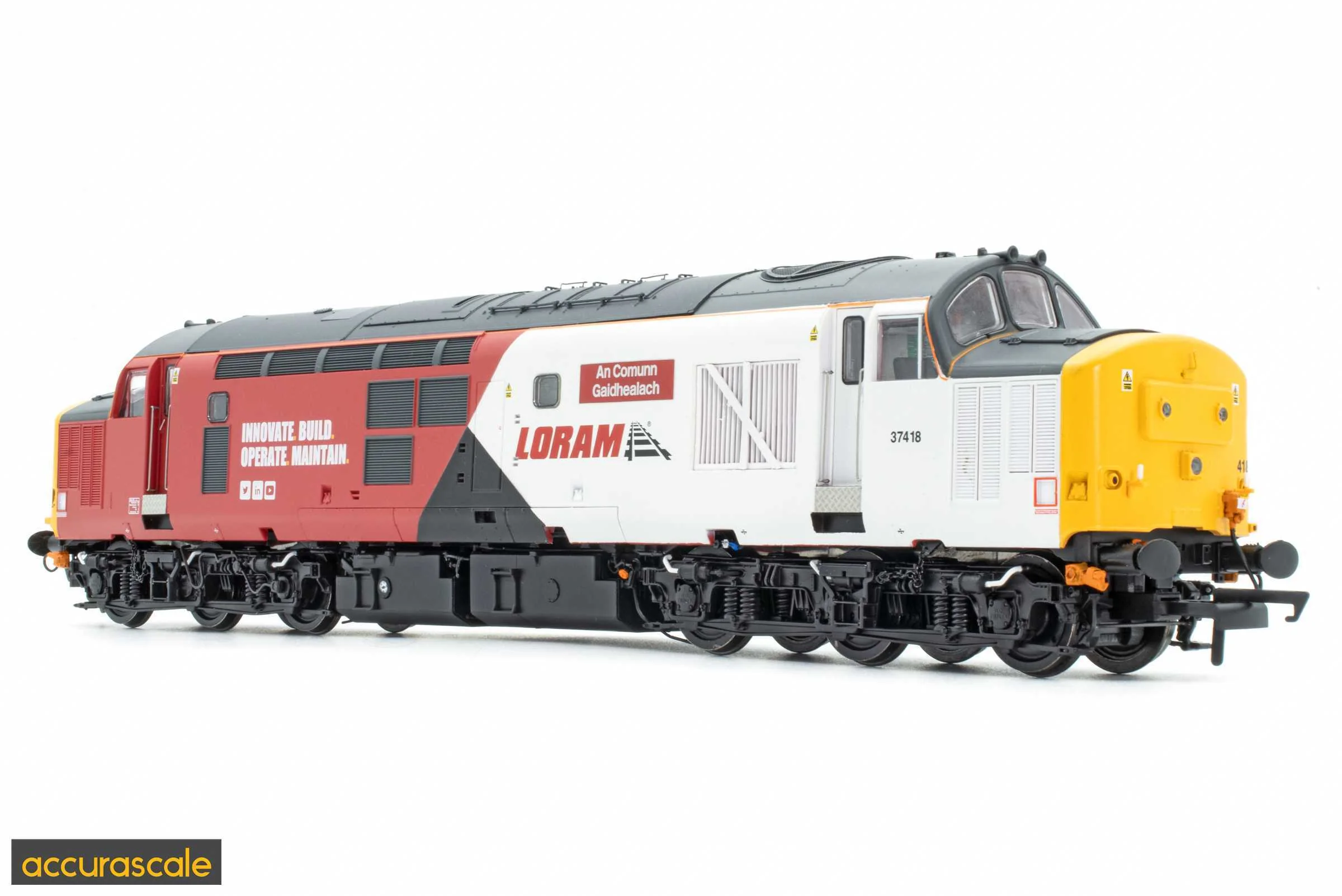 Class 37 - Loram - 37418 - DCC Sound Fitted - Exclusive - Image 2