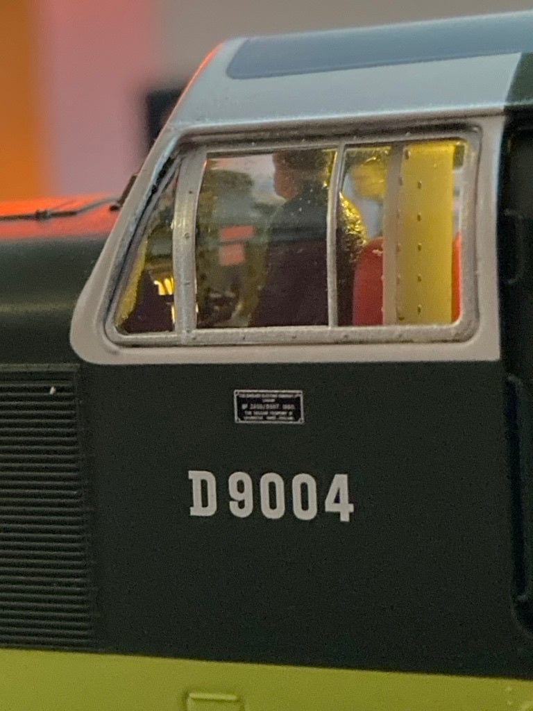 Class 55 'Deltic' Crew - Driver/Secondman - Late BR - Image 6