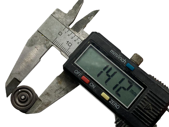 Class 37 - EM / 18.2mm Gauge Drop-In Wheel Sets - Image 3