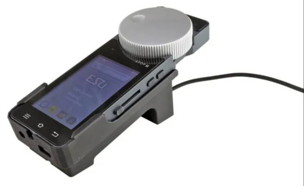 ESU 50005 Docking Station for Mobile Control II/Pro - Image 2